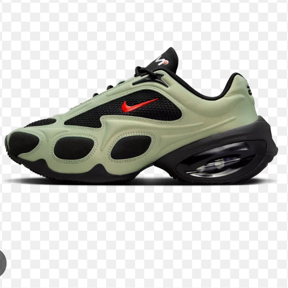 Nik Air Max Muse in Oil Green NEW